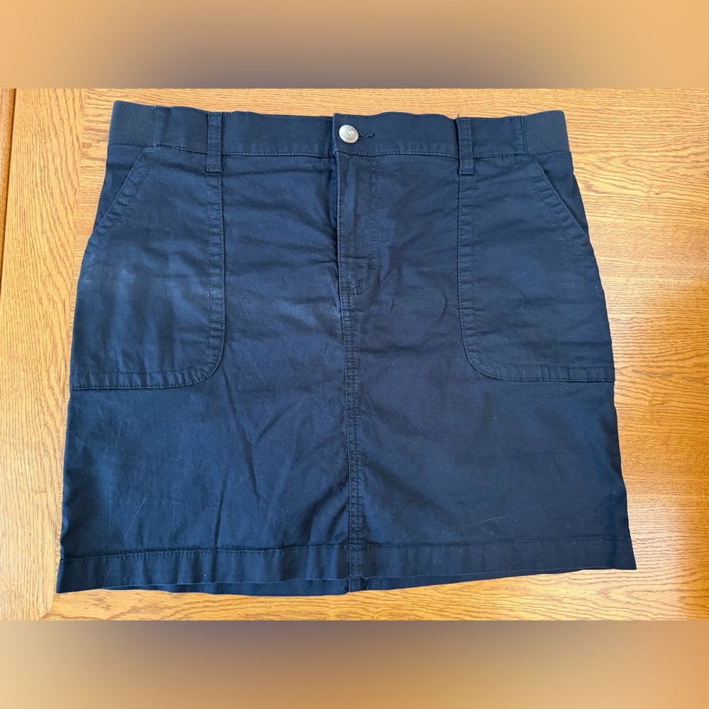 Lee Women Sz 14 M Black Cotton Zip Button Soft Waistband Mid Rise Skort